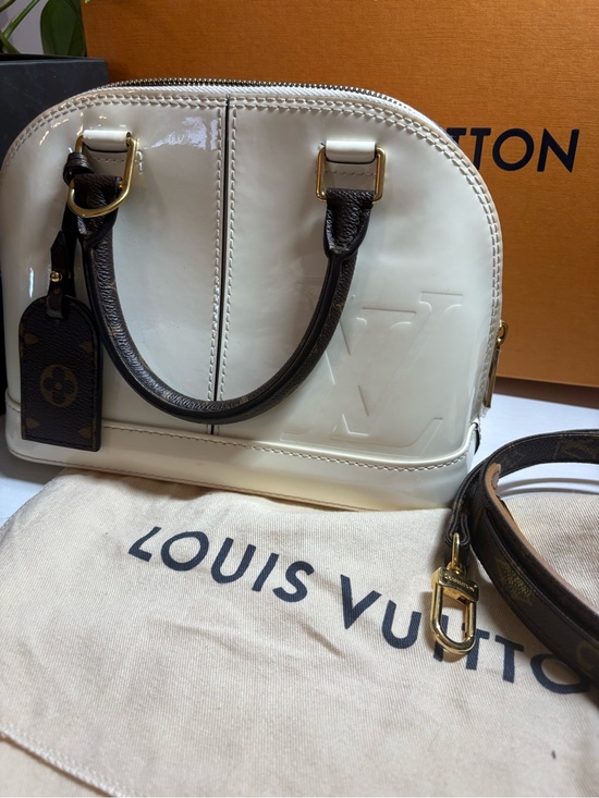 Louis Vuitton Handbags - Louis Vuitton White Vernis Alma BB